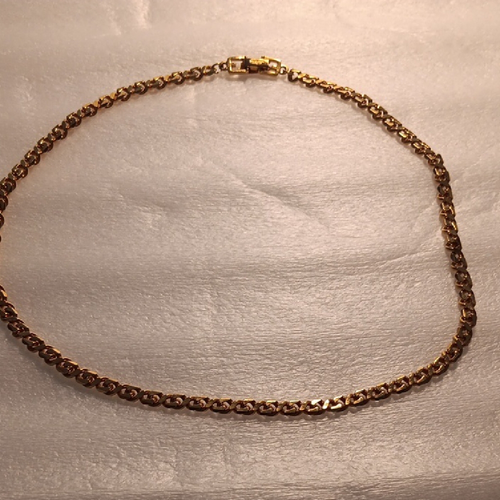 Givenchy Elegant Gold Necklace